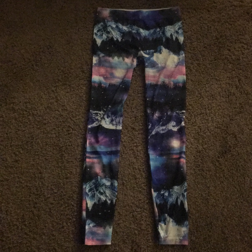 NOBO northern lights leggings -size medium-